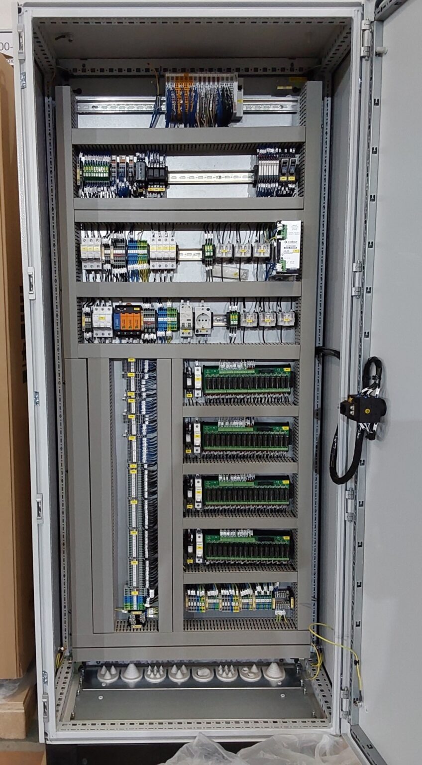 Control Panel Design and Assembly | EVERCON's Electric Automation